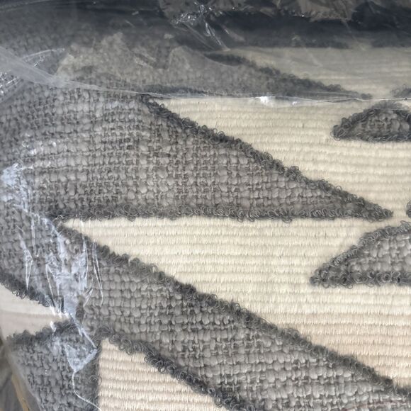 NWT Pendleton Plains star boucle Gray navy Throw Pillow Cotton Aztec 20" x 20 - Picture 4 of 9